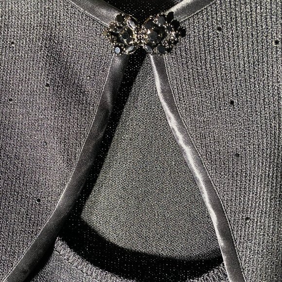 El Ana - Jacket and Dress - Picture 5 of 10